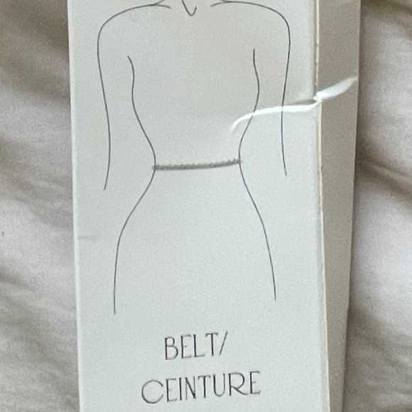 Brand New Finds Fabulous 3-in-1 Bridal Tie Belt - Picture 7 of 8